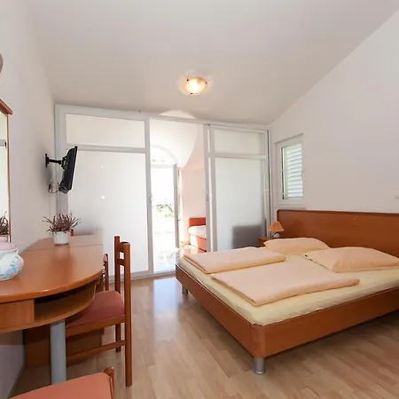 Apartamento Pavica *